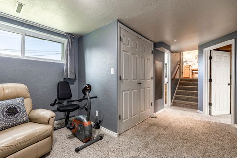 Tiny photo for 4215 GRAMERCY AVE, South Ogden, UT 84403 (MLS # 2122441)