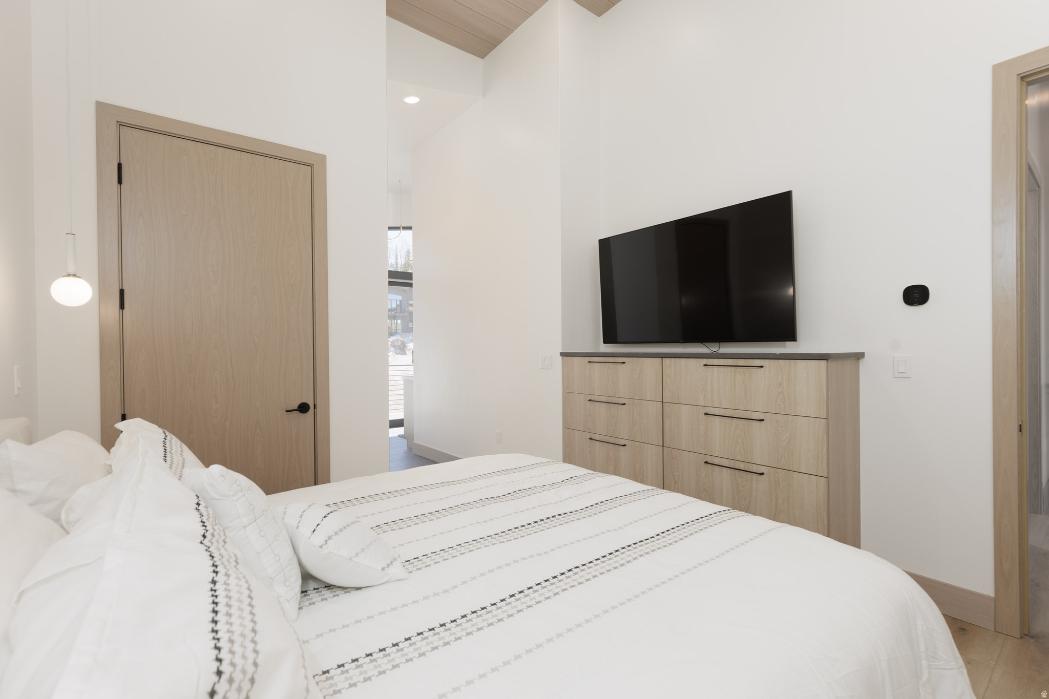 ELEVATE VILLAS - Residential