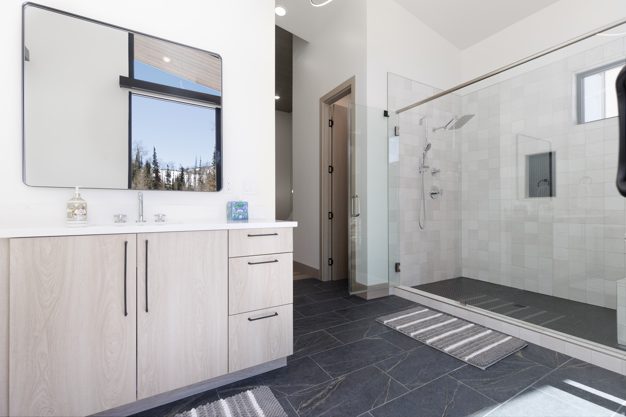 ELEVATE VILLAS - Residential