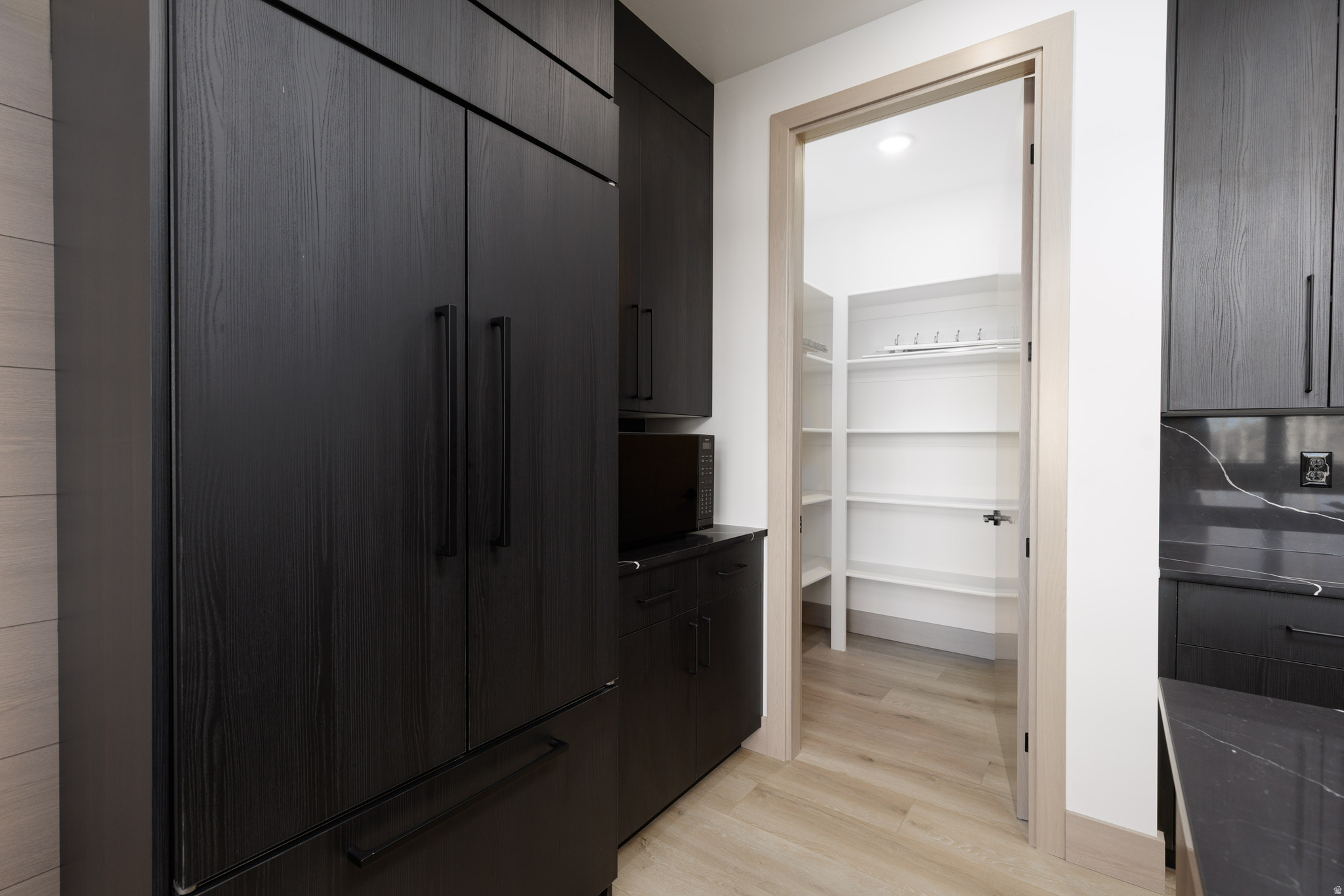 ELEVATE VILLAS - Residential