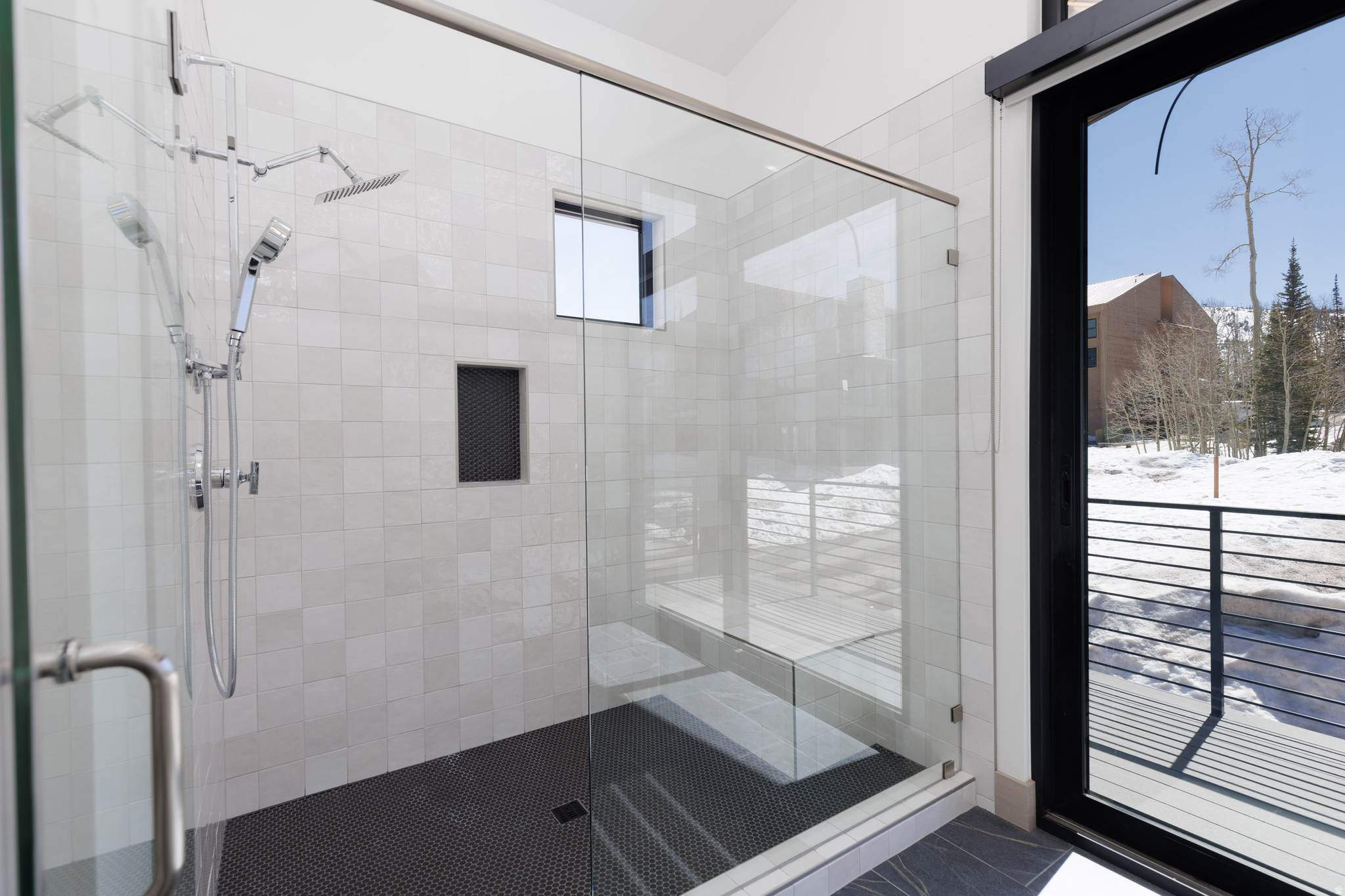 ELEVATE VILLAS - Residential