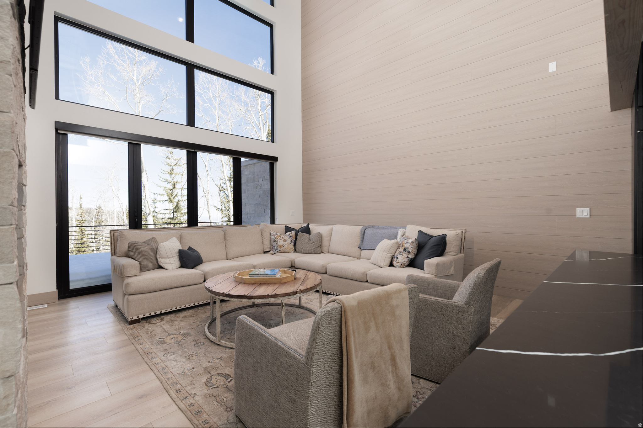 ELEVATE VILLAS - Residential