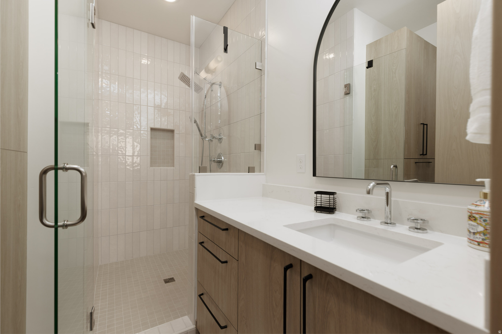 ELEVATE VILLAS - Residential