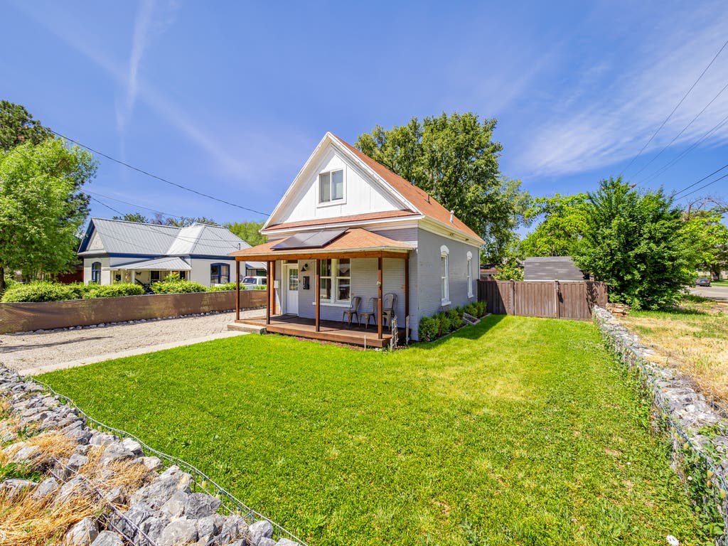 Photo of 510 S 900 W, Provo, UT 84601 (MLS # 2173778)