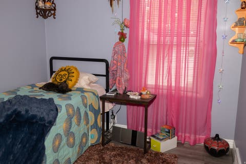 Tiny photo for 2086 W 5600 S, Roy, UT 84067 (MLS # 2178985)