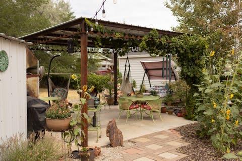 Tiny photo for 2086 W 5600 S, Roy, UT 84067 (MLS # 2178985)