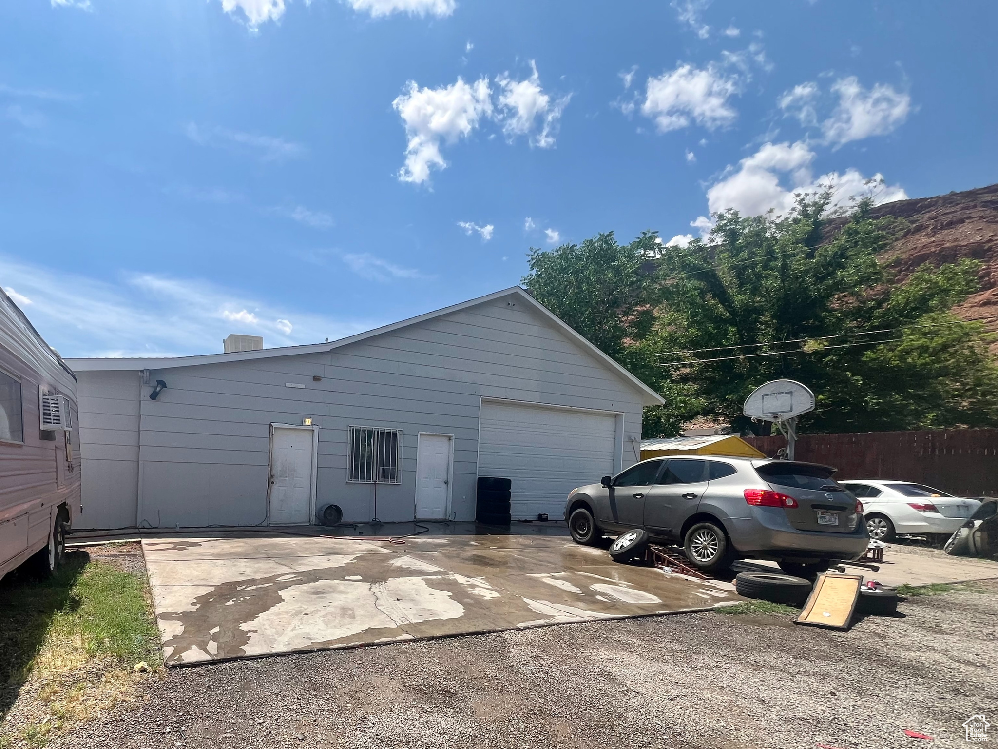 MOUNTAIN VIEW - Residential