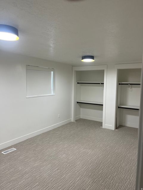 Tiny photo for 5720 S OAKWOOD DR, South Ogden, UT 84405 (MLS # 2168383)