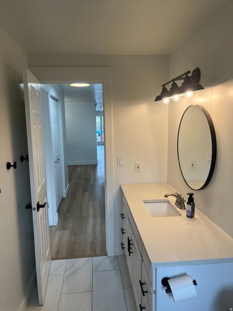 Tiny photo for 5720 S OAKWOOD DR, South Ogden, UT 84405 (MLS # 2168383)
