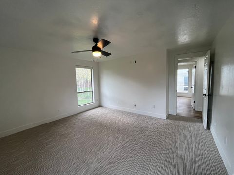 Tiny photo for 5720 S OAKWOOD DR, South Ogden, UT 84405 (MLS # 2168383)