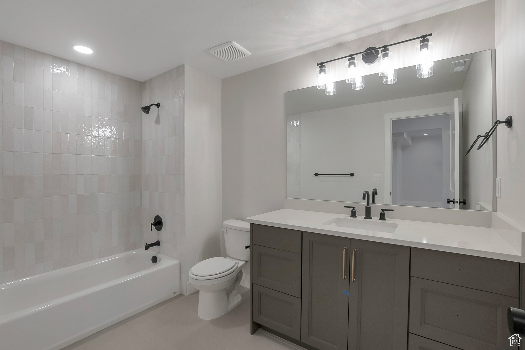 2123 N 520, Centerville, Utah image 33