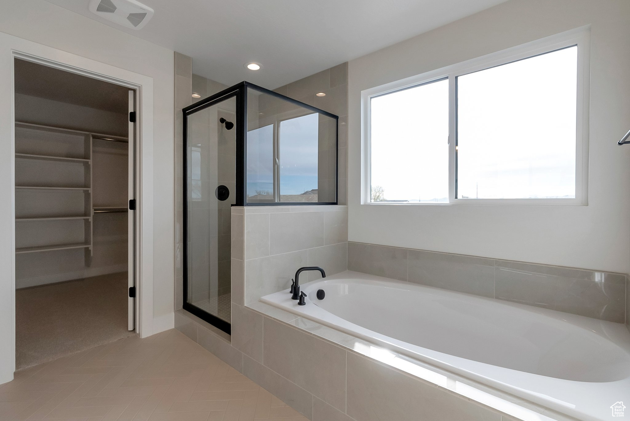 2123 N 520, Centerville, Utah image 24