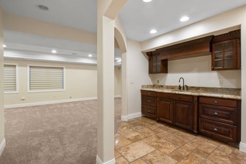Tiny photo for 11478 S CHAPEL RIDGE CIR W, South Jordan, UT 84095 (MLS # 2141412)
