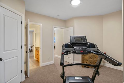 Tiny photo for 11478 S CHAPEL RIDGE CIR W, South Jordan, UT 84095 (MLS # 2141412)