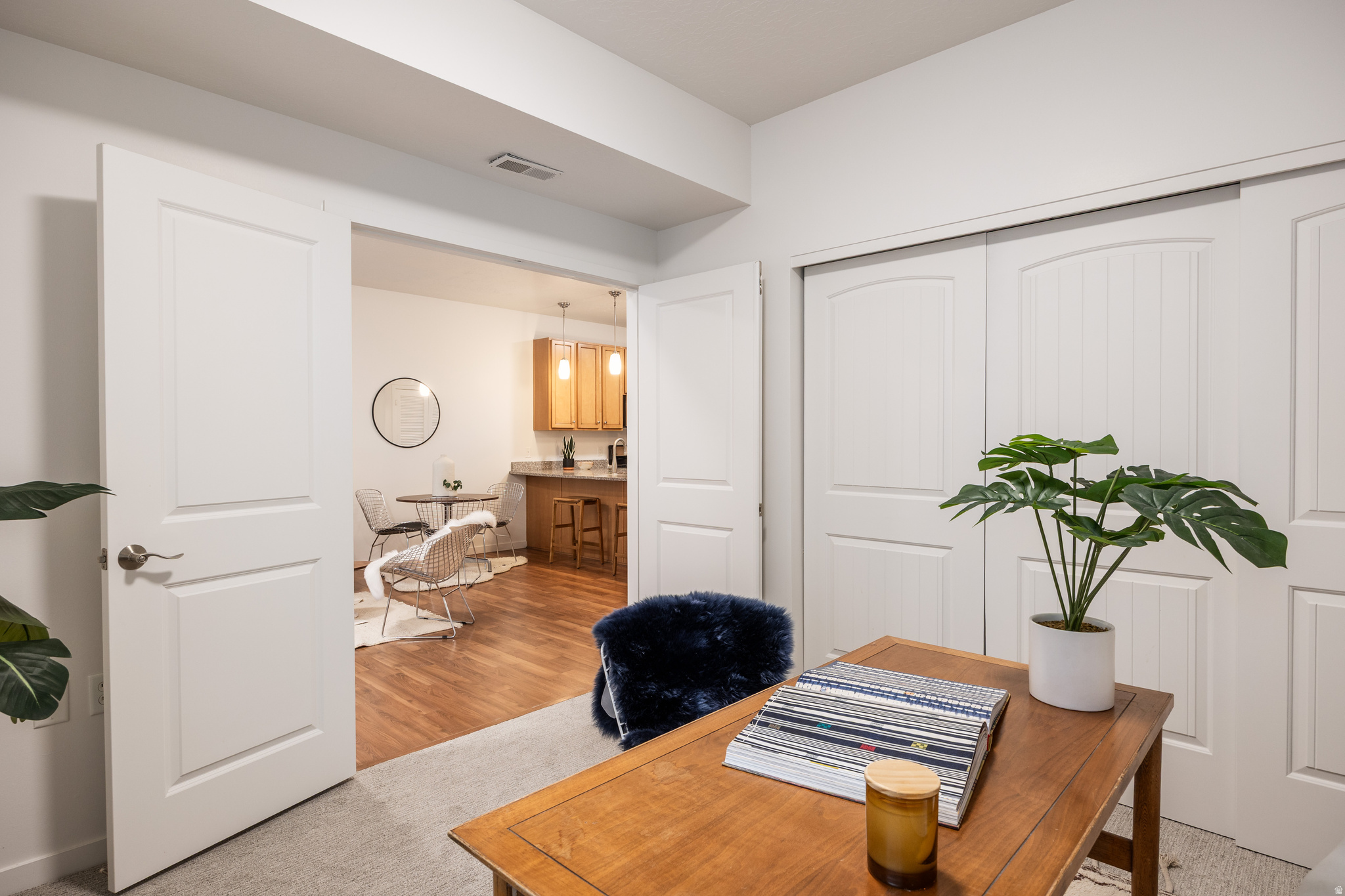 CENTRAL POINTE - Residential