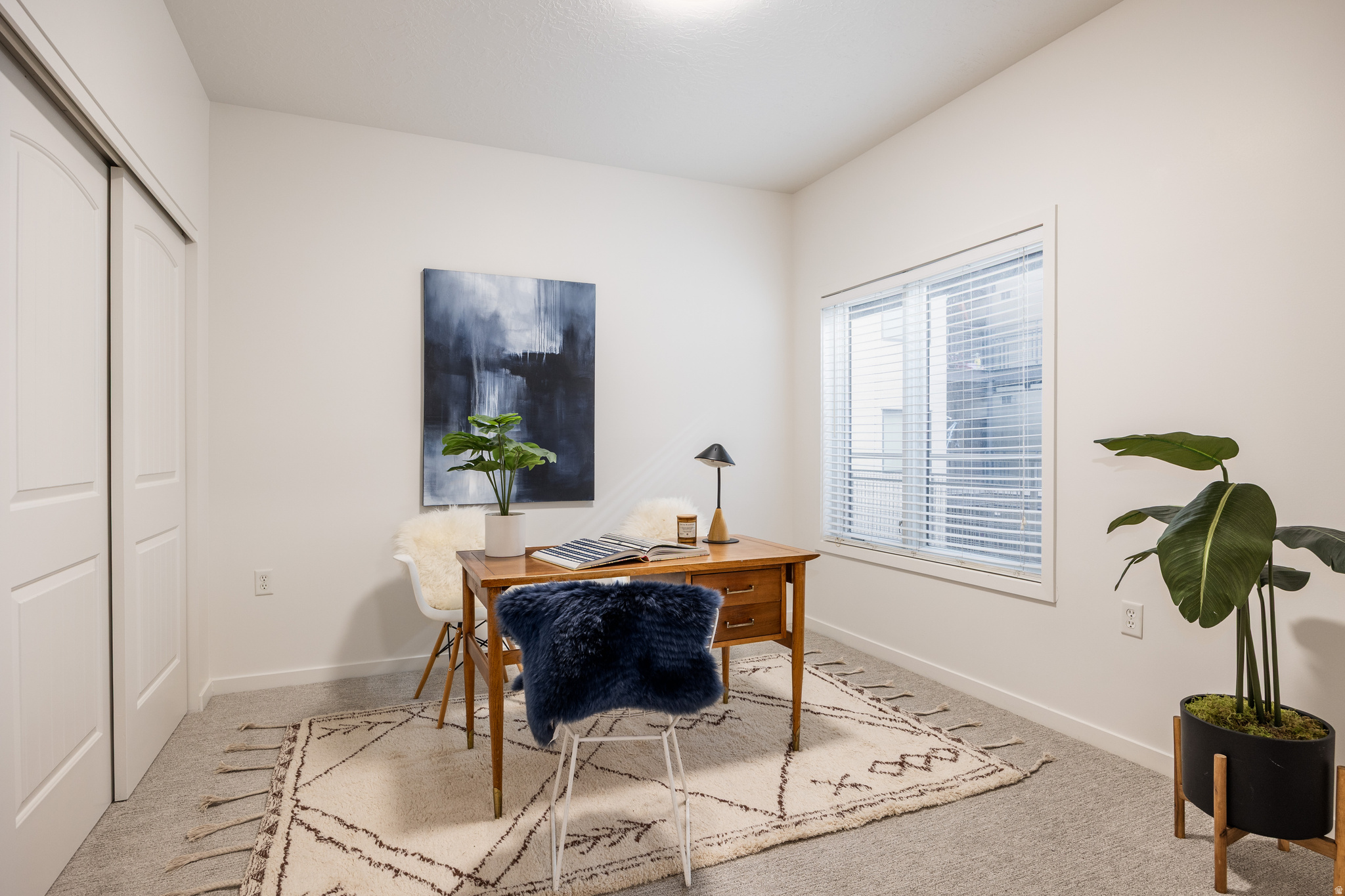 CENTRAL POINTE - Residential