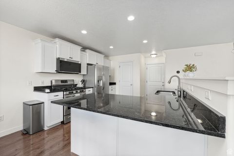 Tiny photo for 278 E WREN HILL LN S, Saratoga Springs, UT 84045 (MLS # 2114512)