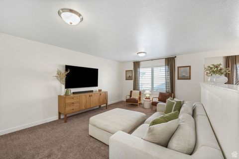 Tiny photo for 278 E WREN HILL LN S, Saratoga Springs, UT 84045 (MLS # 2114512)