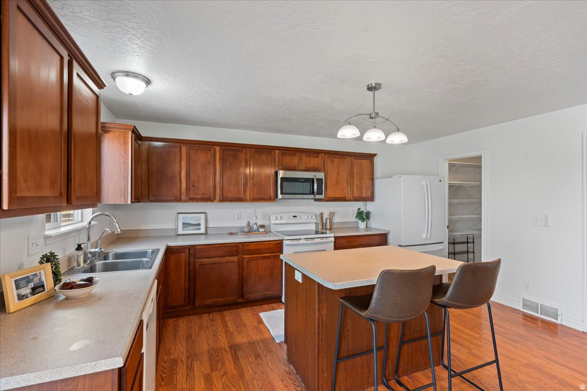 WESTRIDGE - Residential