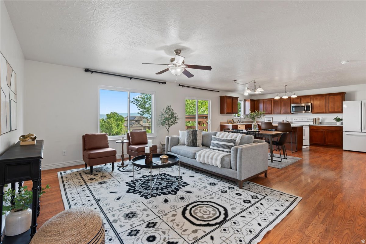 WESTRIDGE - Residential