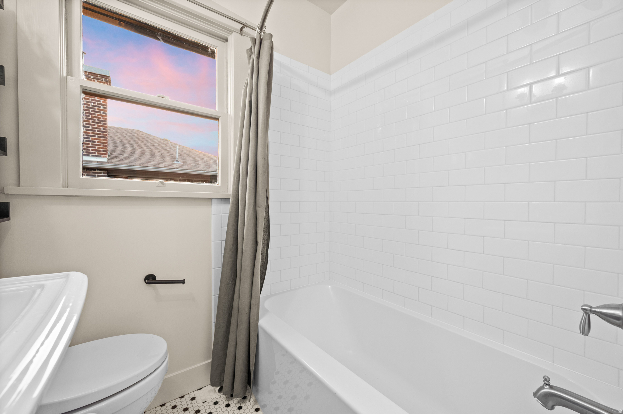 HARVARD/YALE - Residential