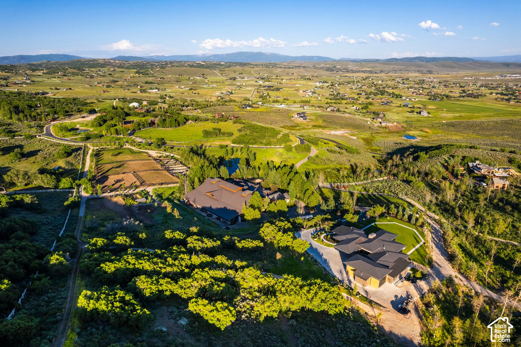385 GOSHAWK RANCH RD