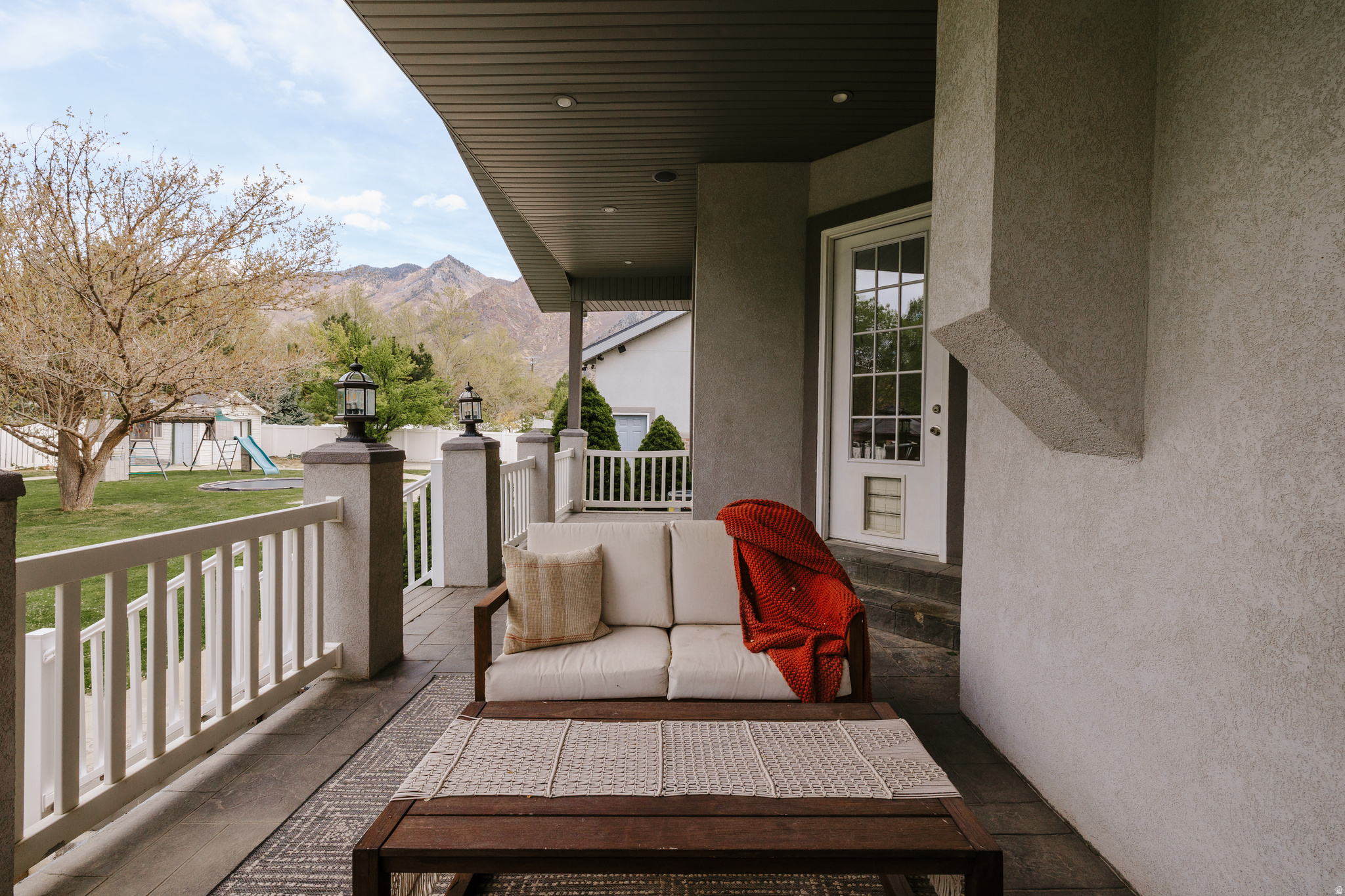 VICTORS LANDING - Residential