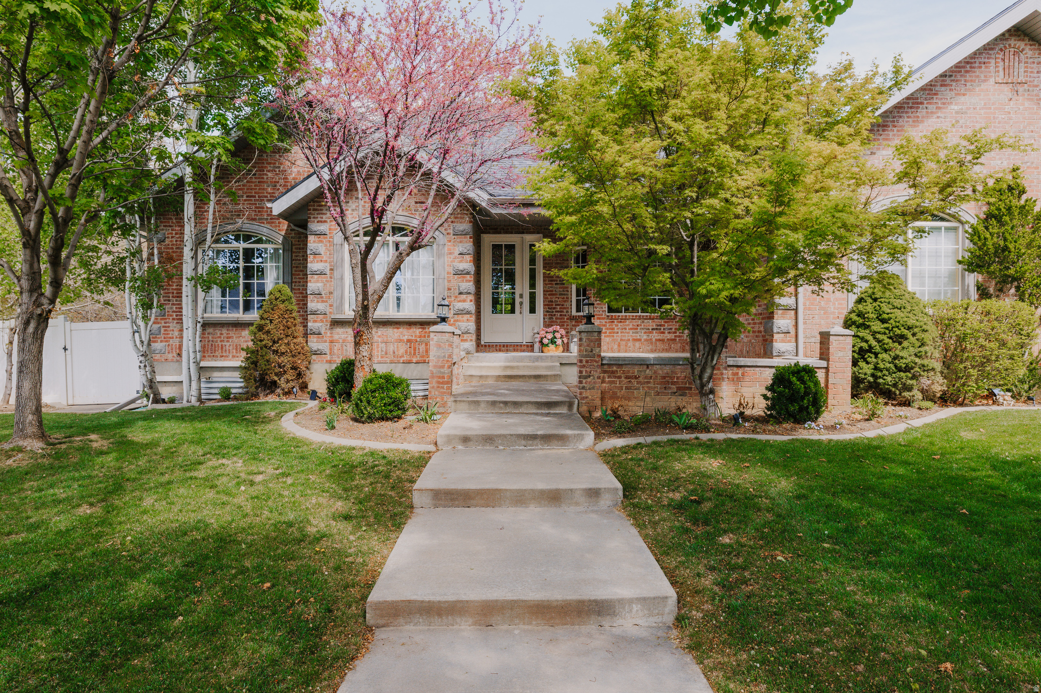 VICTORS LANDING - Residential