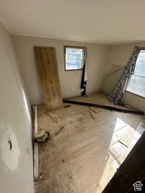 MILE HIGH VIALLGE - Residential