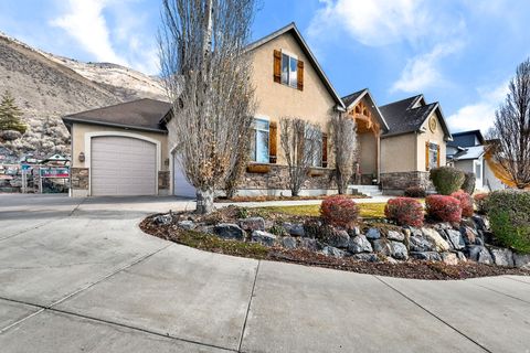 Tiny photo for 9616 N CANYON HEIGHTS DR, Cedar Hills, UT 84062 (MLS # 2125226)
