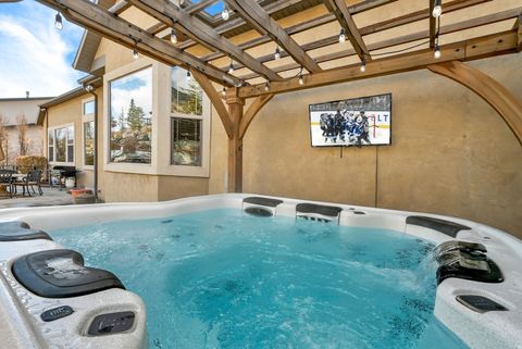 Tiny photo for 9616 N CANYON HEIGHTS DR, Cedar Hills, UT 84062 (MLS # 2125226)