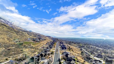 Tiny photo for 9616 N CANYON HEIGHTS DR, Cedar Hills, UT 84062 (MLS # 2125226)