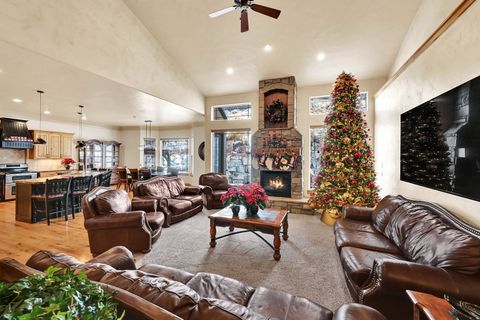 Tiny photo for 9616 N CANYON HEIGHTS DR, Cedar Hills, UT 84062 (MLS # 2125226)