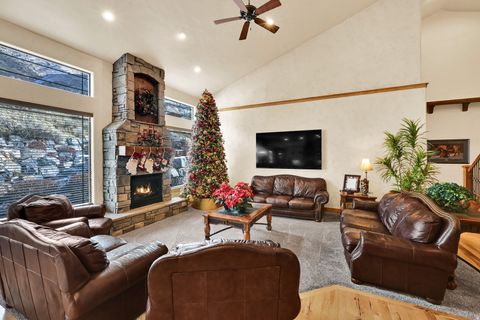 Tiny photo for 9616 N CANYON HEIGHTS DR, Cedar Hills, UT 84062 (MLS # 2125226)
