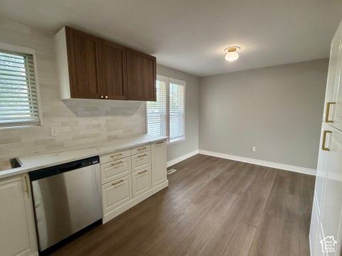 Tiny photo for 1764 N 550 W, Clinton, UT 84015 (MLS # 2187335)