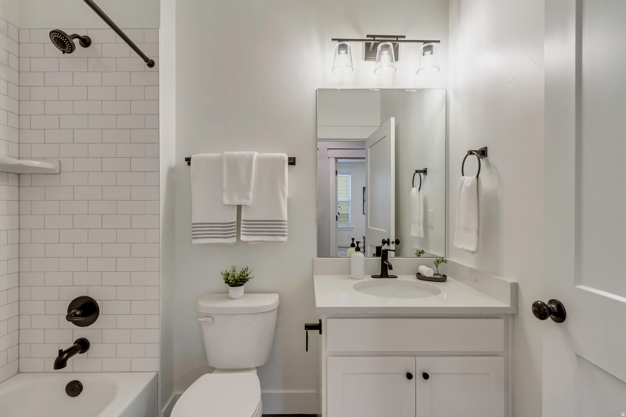 DAYBREAK - Residential