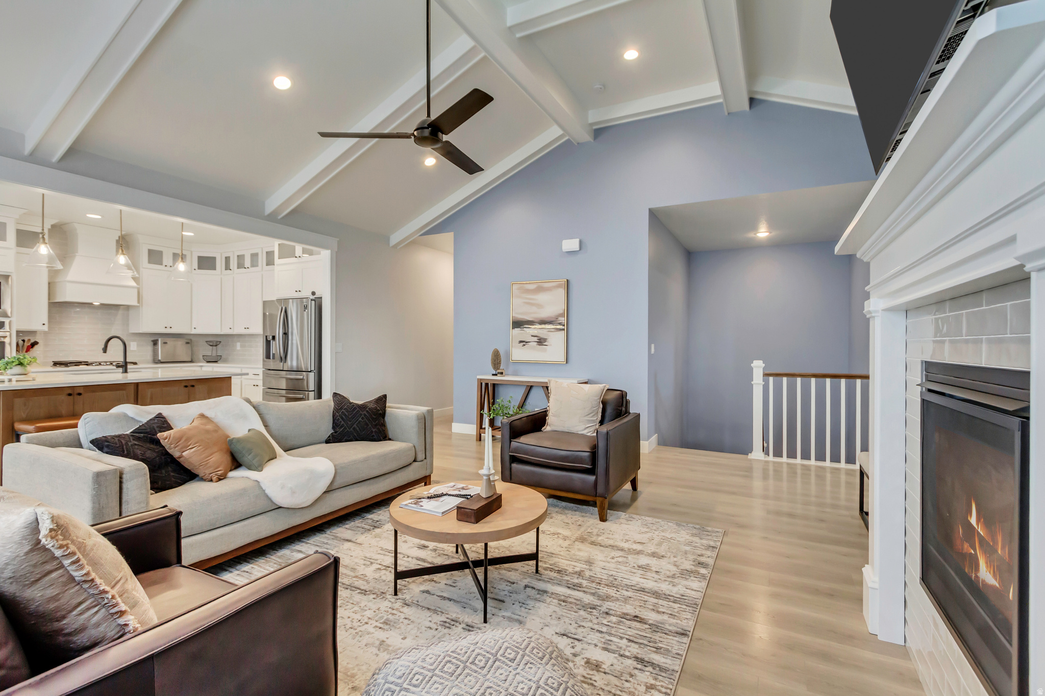 DAYBREAK - Residential