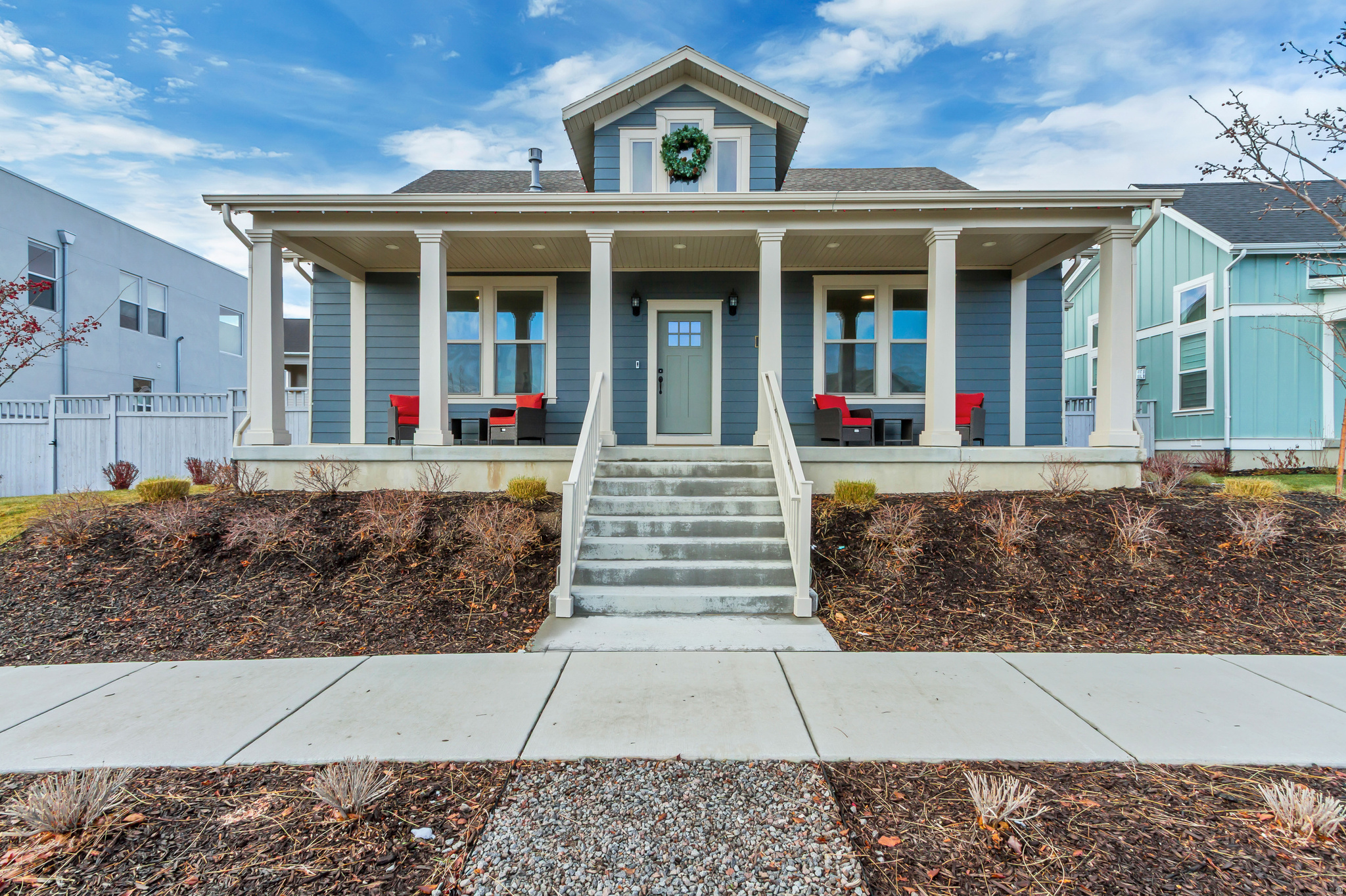 DAYBREAK - Residential