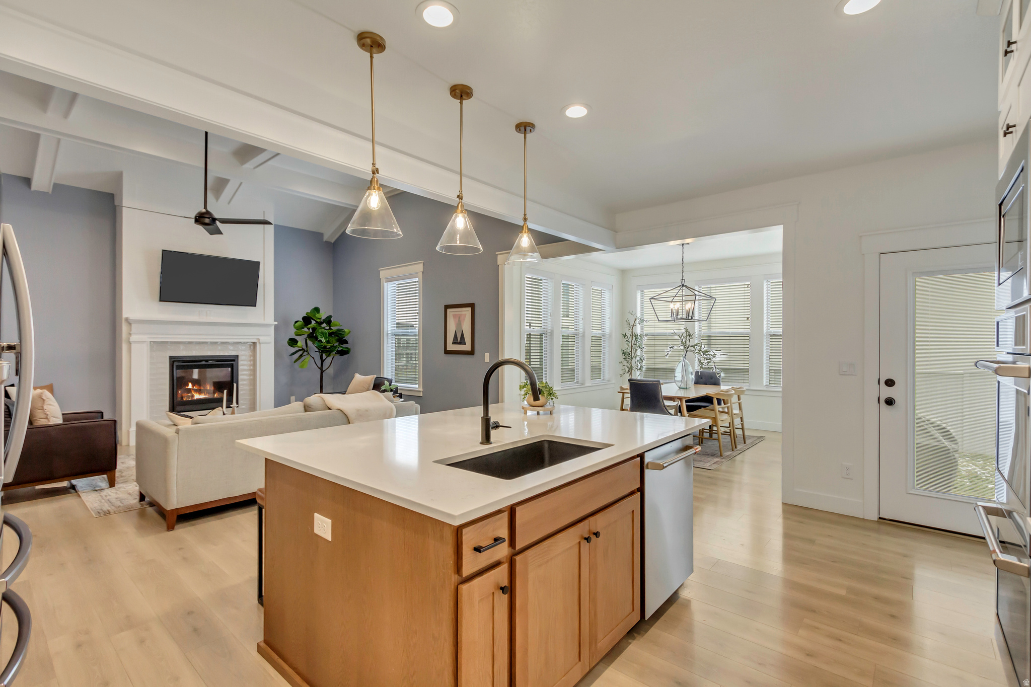 DAYBREAK - Residential