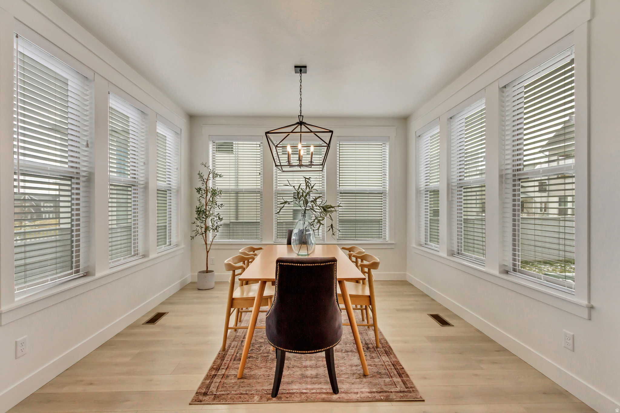 DAYBREAK - Residential