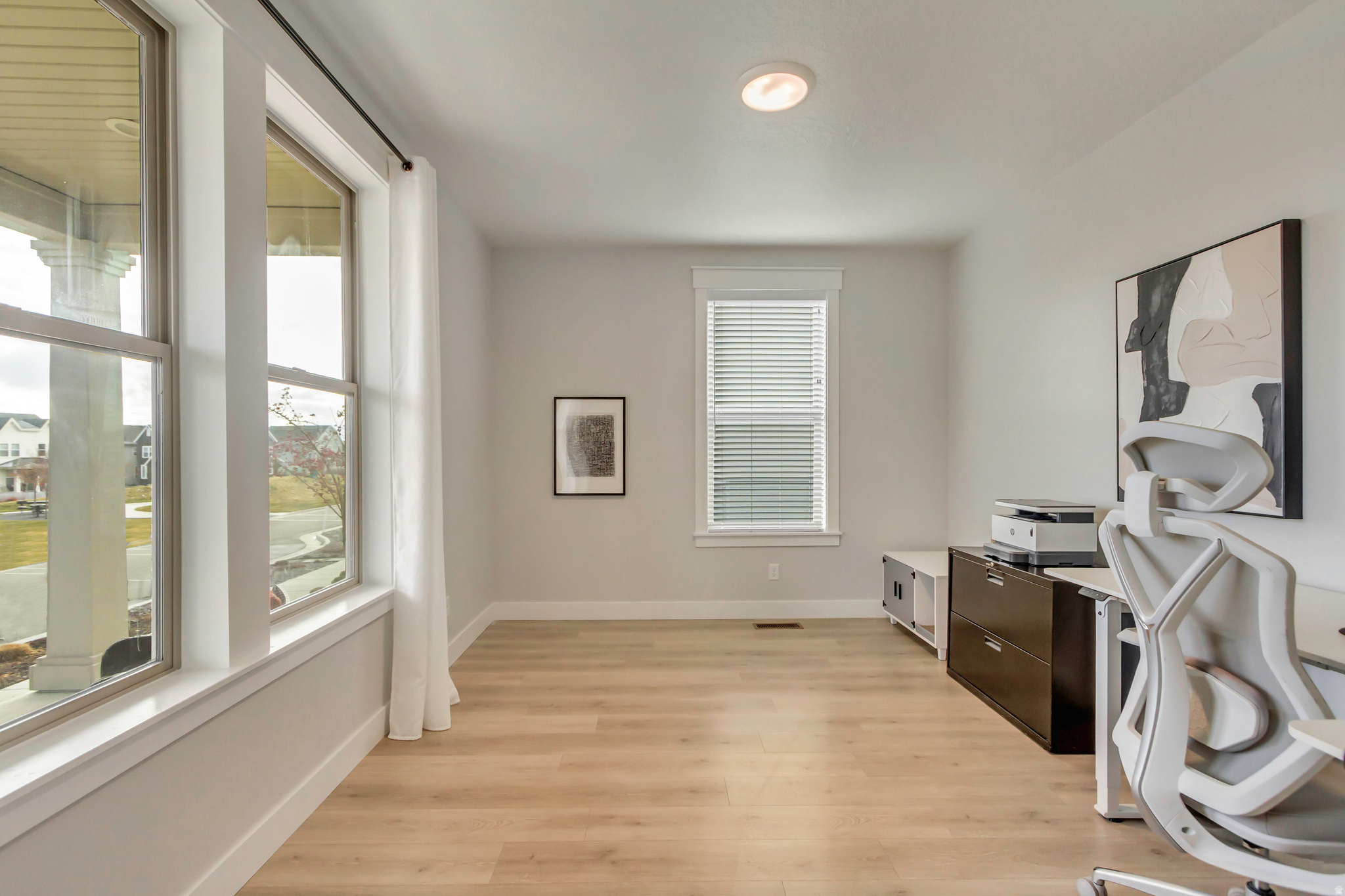 DAYBREAK - Residential