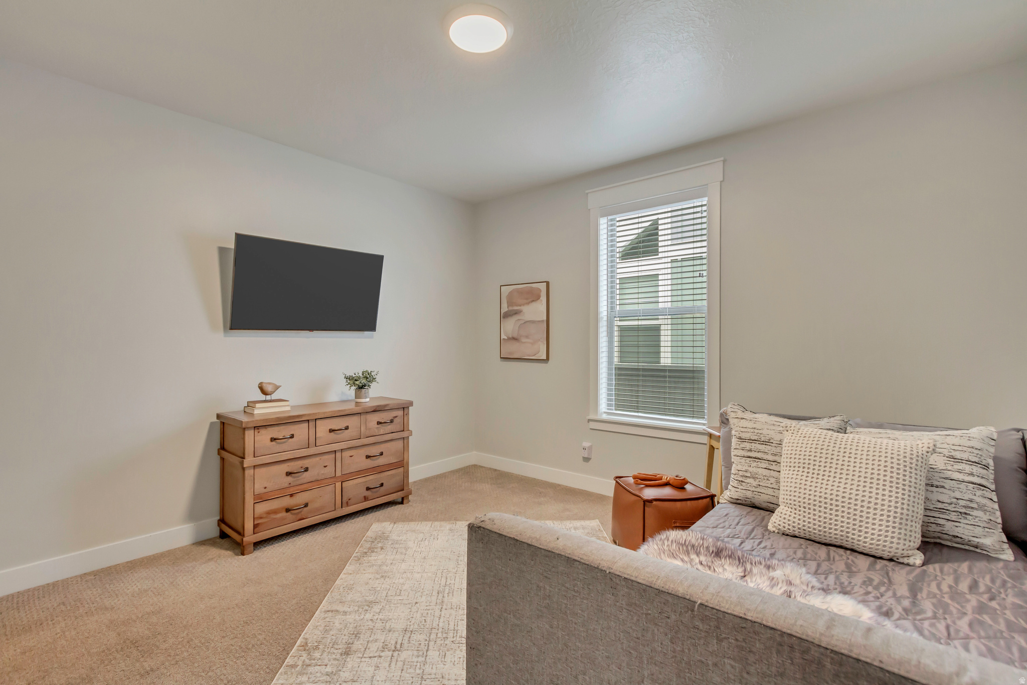 DAYBREAK - Residential