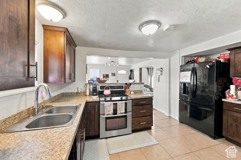 Photo of 253 BROADWAY ST N, Tooele, UT 84074 (MLS # 2188490)