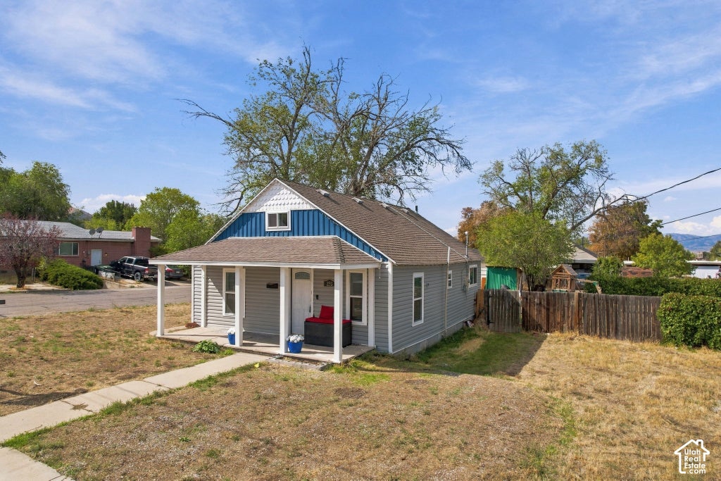 Photo of 253 BROADWAY ST N, Tooele, UT 84074 (MLS # 2188490)