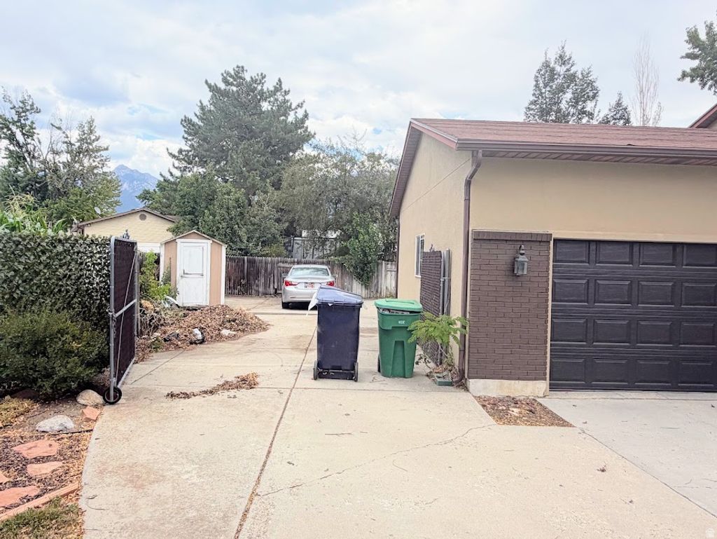 Photo of 10753 S 895 E, Sandy, UT 84094 (MLS # 2174545)