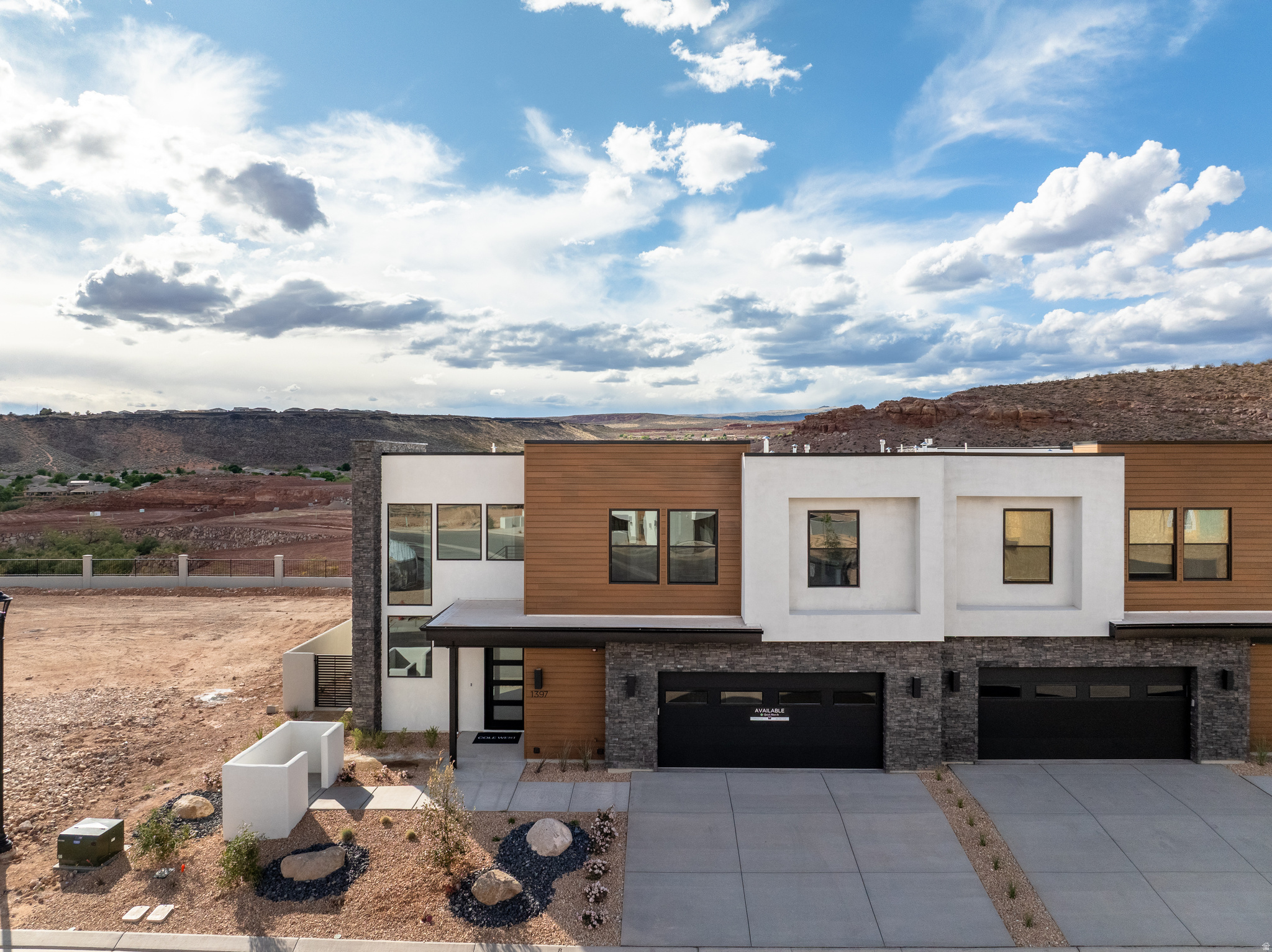 ISLAND AT CORAL CANYON - Residential Income