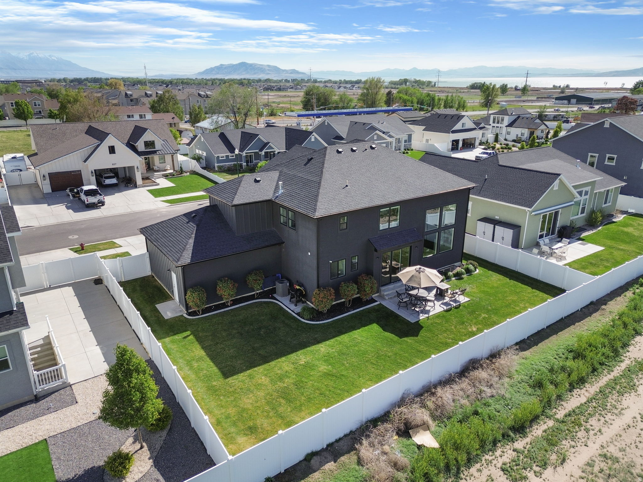 PAYTON CROSSING - Residential