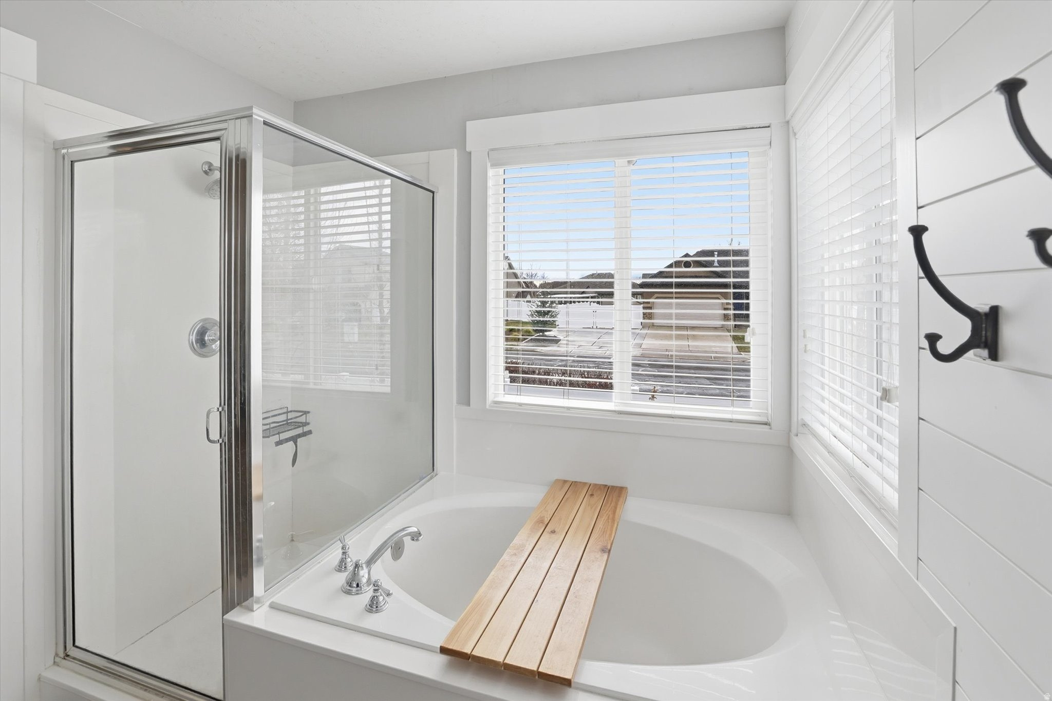 CRYSTAL CREEK - Residential