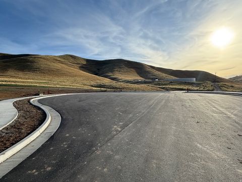 Tiny photo for 585 E BERKSHIRE DR S, Tooele, UT 84074 (MLS # 2146374)