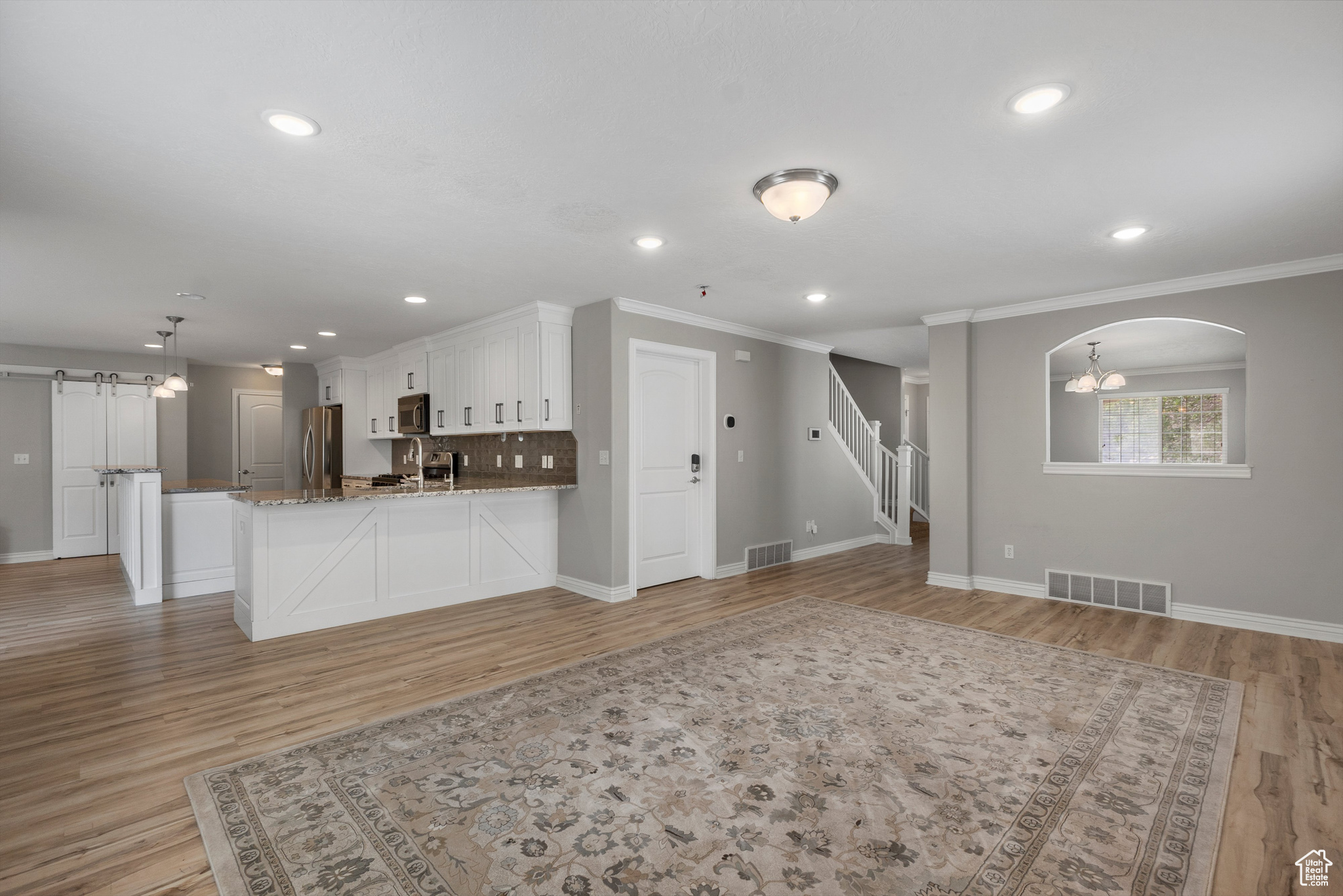 COLONIAL PARK - Residential